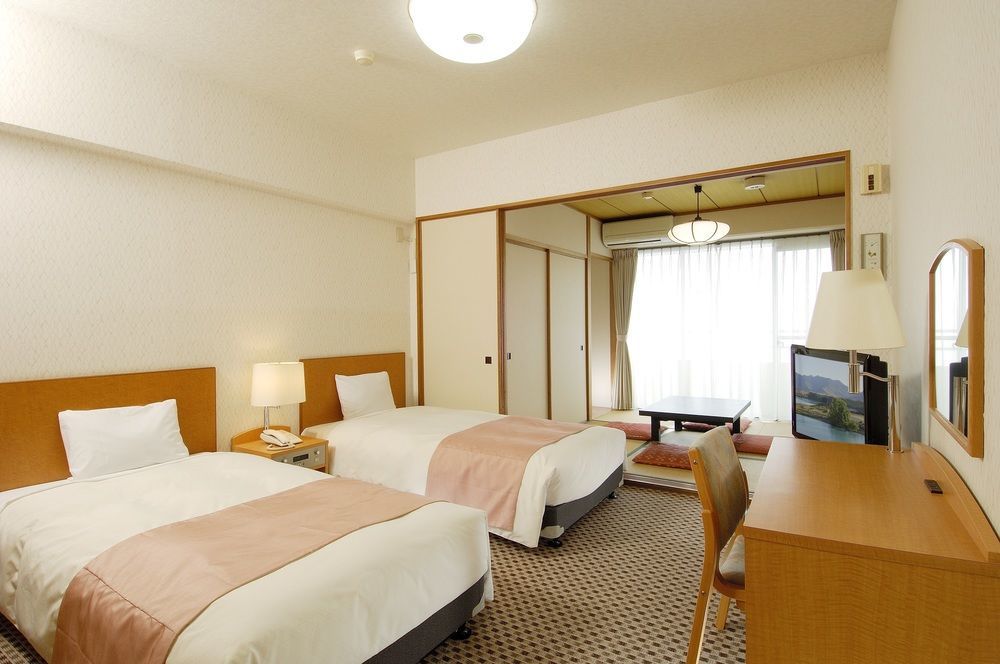 วิสเตอเรียน ไลฟ์ คลับ อะตะมิ Hotel อาตามิ ภายนอก รูปภาพ